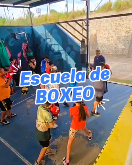 Escuela de boxeo en Saldán